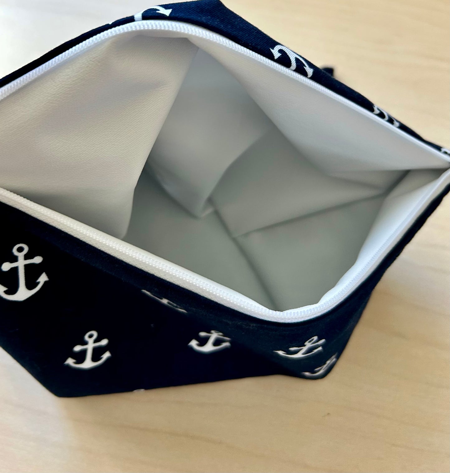 Waterproof Wet Bag – For Swimsuits, Kids Clothes & More